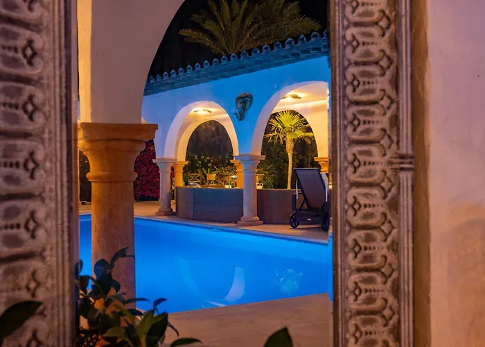 Andalusian House فيلة