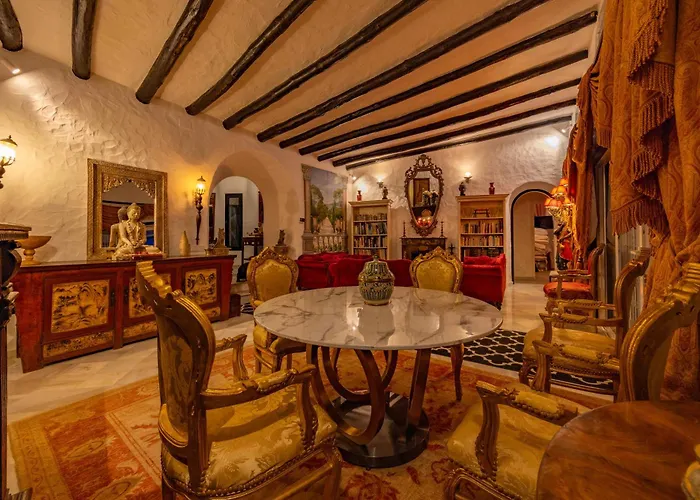 Andalusian House * ماربيا